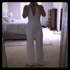 White lulus jumpsuit Size small. Thinking out loud